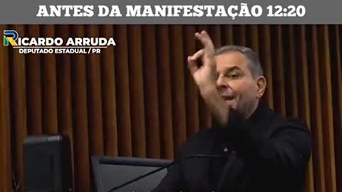 A Armação de um Golpe Sendo Evidenciada