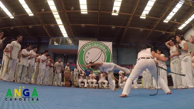 Anga Capoeira Female Power