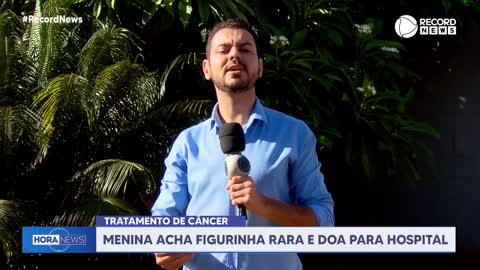 Menina acha figurinha rara e doa para hospital