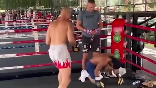 Andrew Tate Drops Sparring Partner 6 TIMES 😱 *LEAKED*