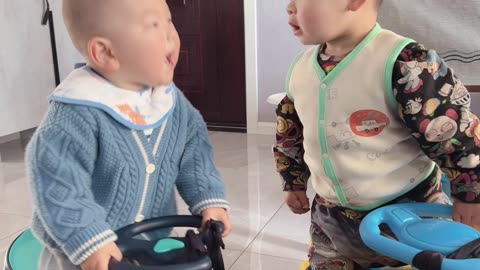 #funnybaby #babyfight #funny