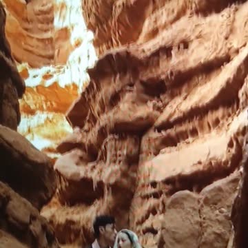 Wedding photography of Central Asia for a new historical experience?