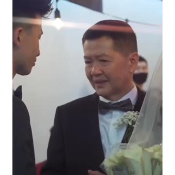 One of the most heartfelt father-daughter wedding speeches you'll ever see