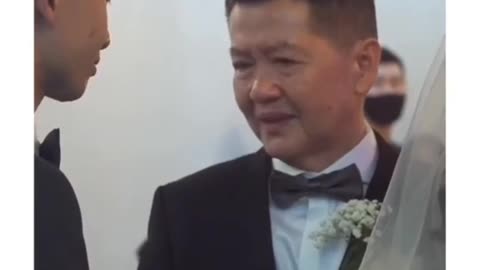 One of the most heartfelt father-daughter wedding speeches you'll ever see