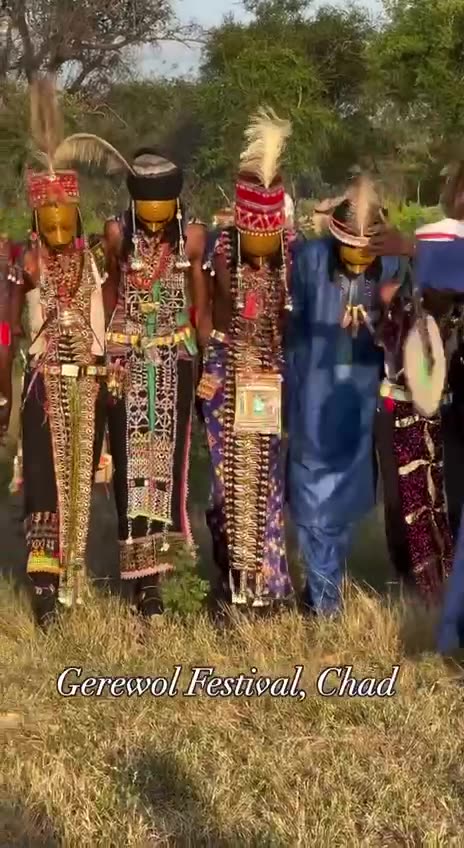 How boys and girls meet in Chad 😊