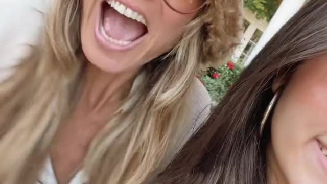 Sunday with @heidi klum 😻🥰