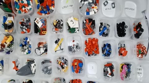 Macro Lego Sort: Bucket 10, part 3