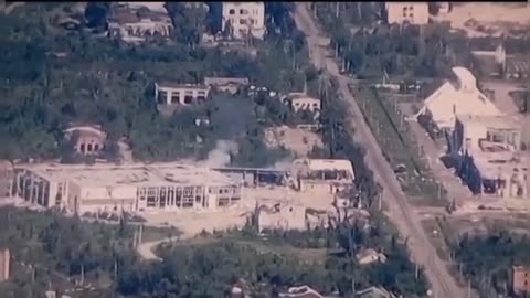 The work of self-propelled guns M-109 on an enemy tank from the 17th separate tank brigade