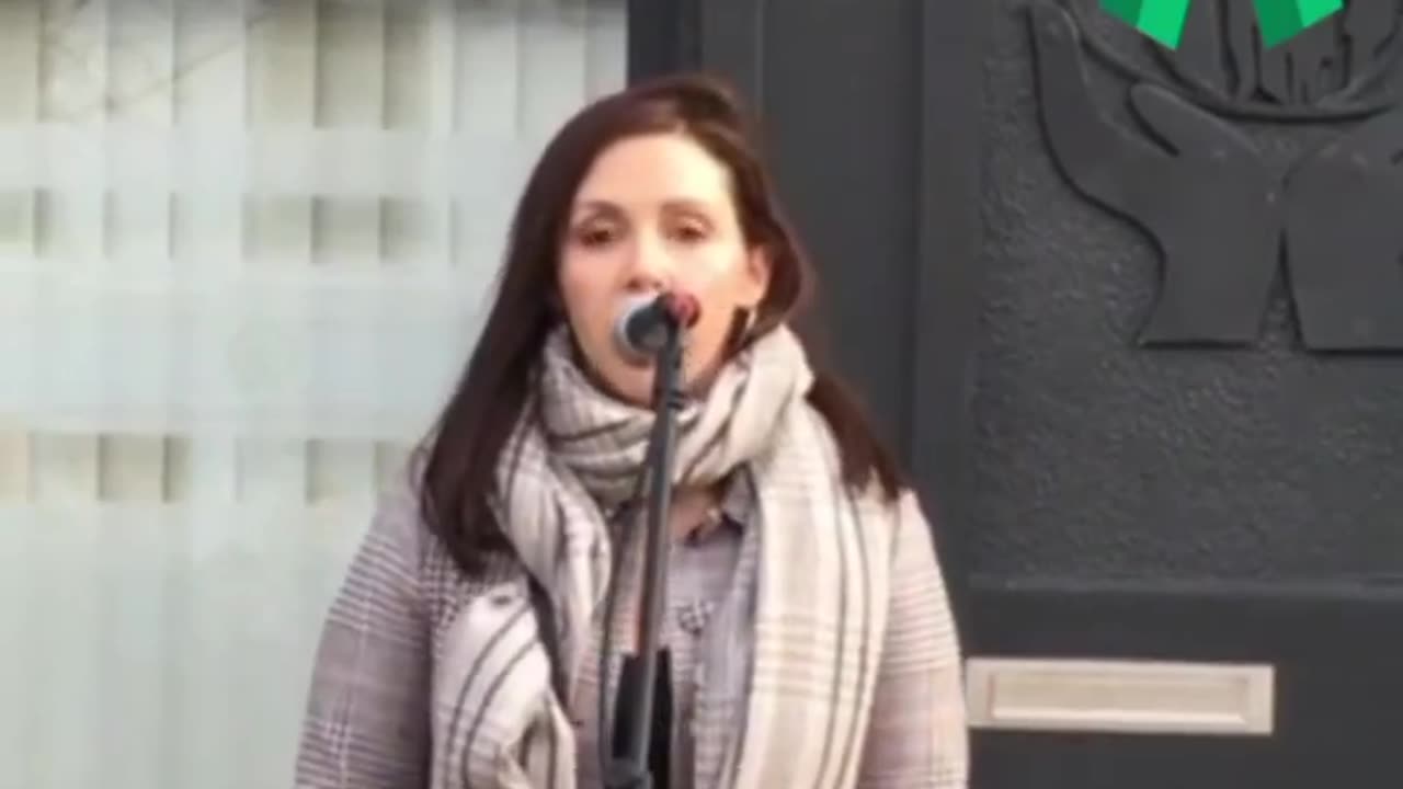 Irish Woman pleas to stop mass immigration