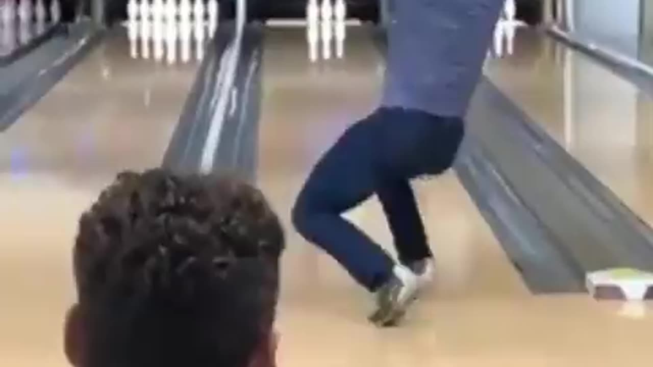 Goofy Bowler