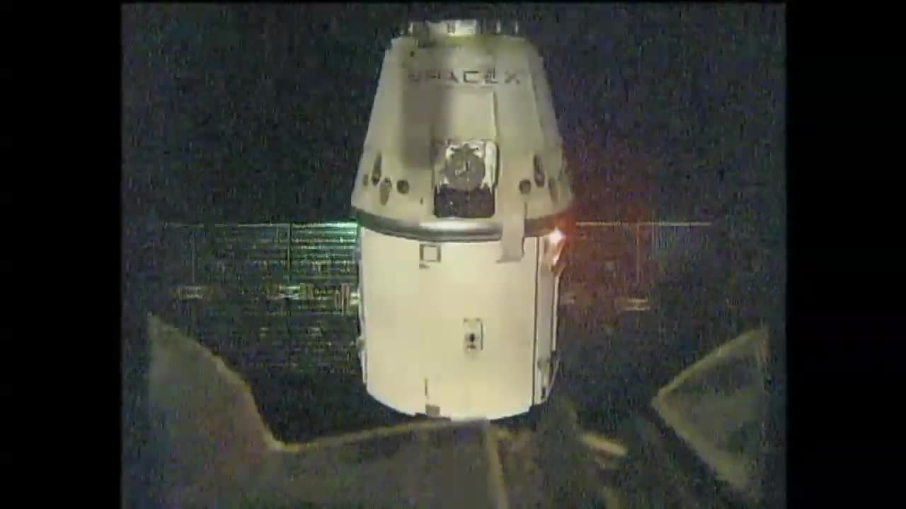 Dragon Departs the ISS