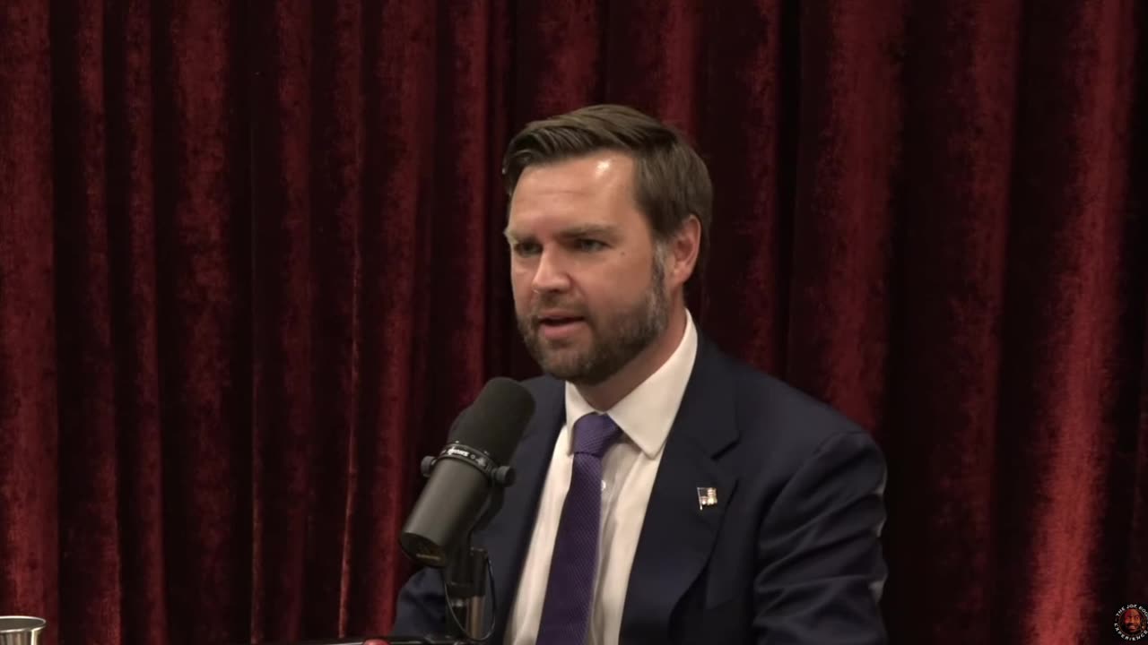 JD Vance and Rogan discuss the vaccine