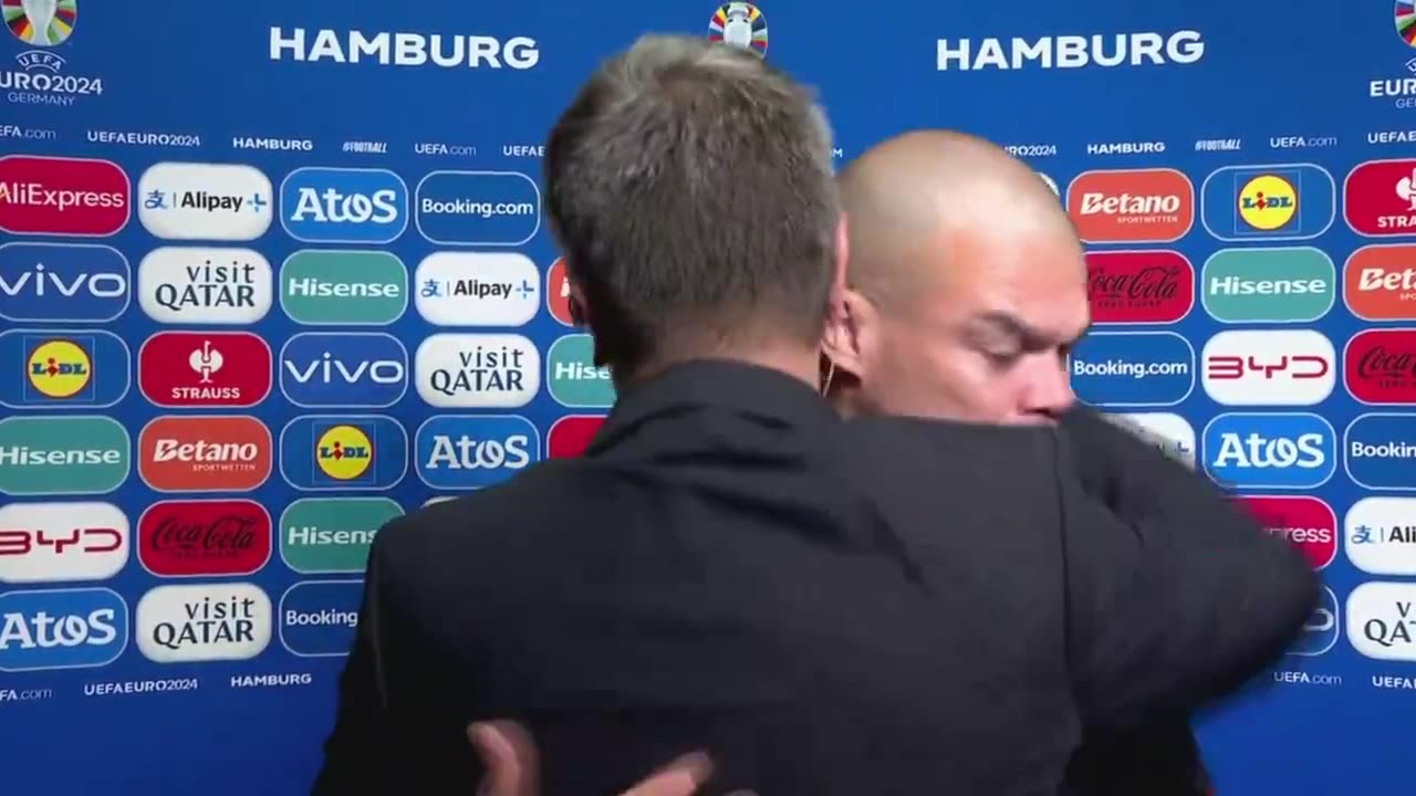 Pepe's reaction when a Portuguese journalist