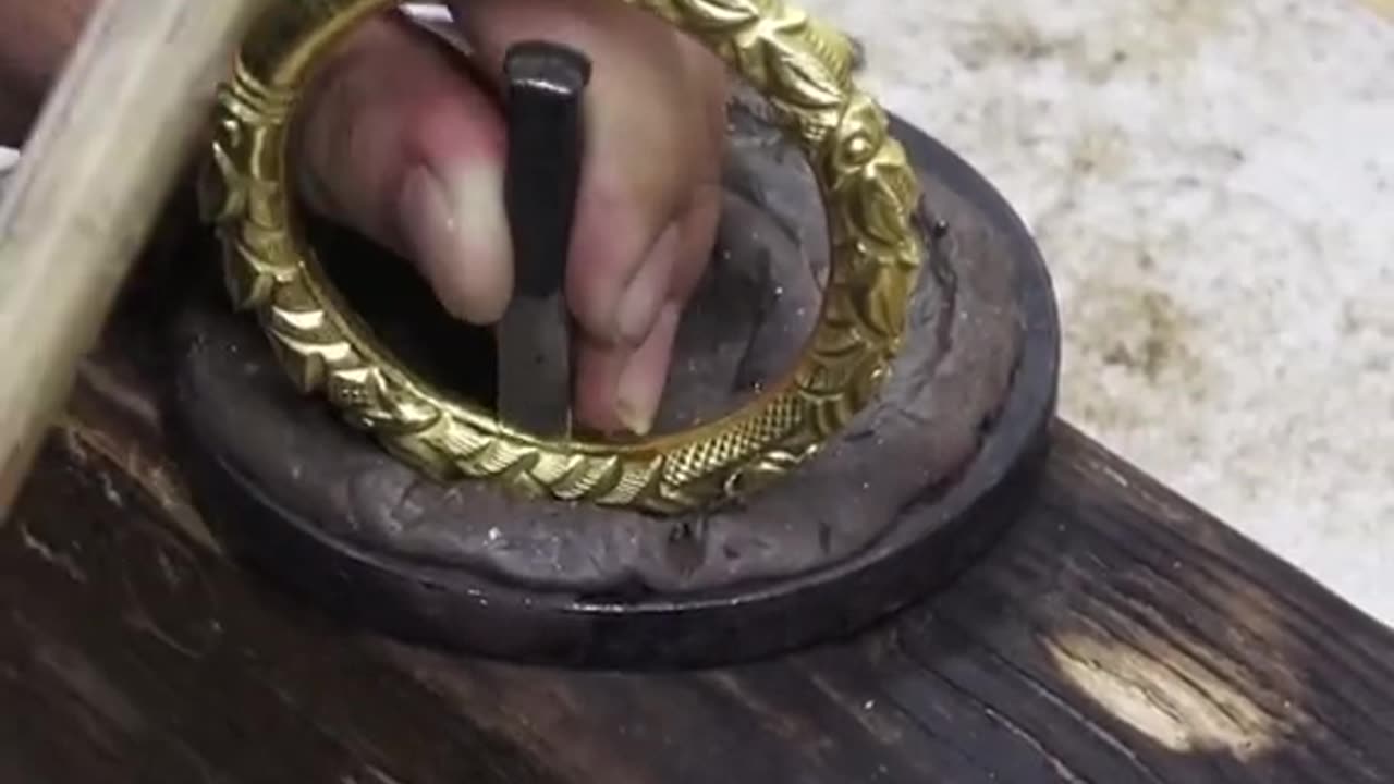 How to make gold 🥇 hard working 💪😉 to be a pound of the