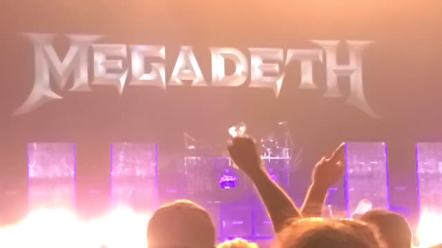 Megadeth "Peace Sells"