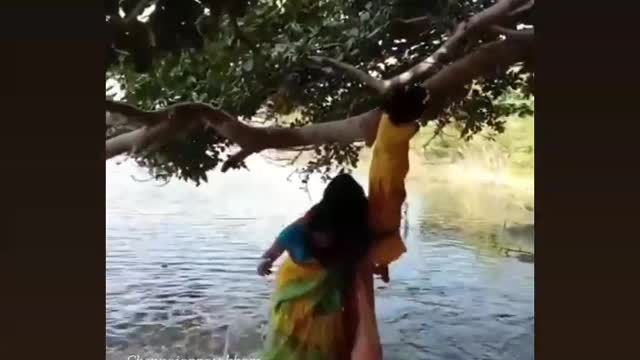 girls on plant.funny video