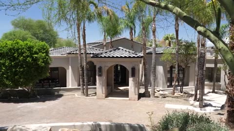 Refined Bespoke Luxury in Paradise Valley, Arizona