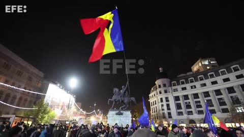 Bucarest acoge una multitudinaria manifestación por una Rumanía europeísta