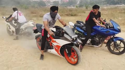 Aj hayabusha ko 3 supar baike ke sat हुआ mukabla fir dekho kya huaa