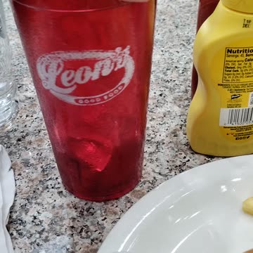 Meal, Leon's Family Dining, Michigan Ave, Dbn, MI, 9/27/23