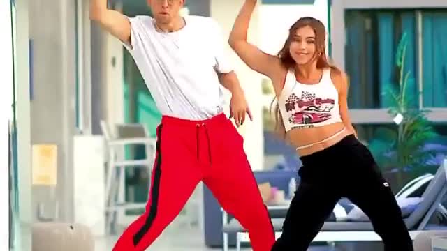 Shuffle dancers