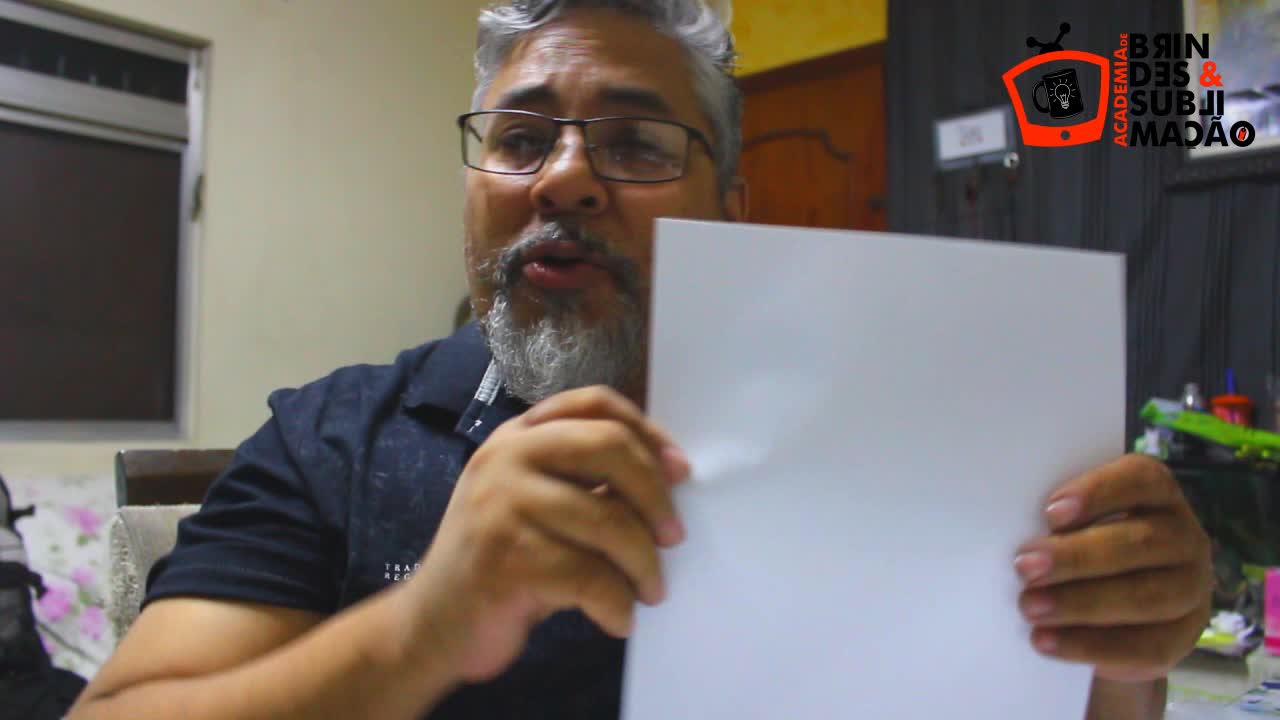 Diferença entre o Vinil jato de Tinta Normal e o Vinil leitoso Vídeo #1