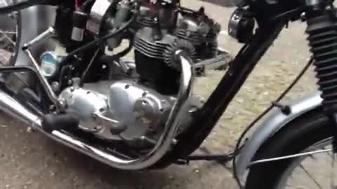 1972 Triumph Bonneville Bobber Chopper
