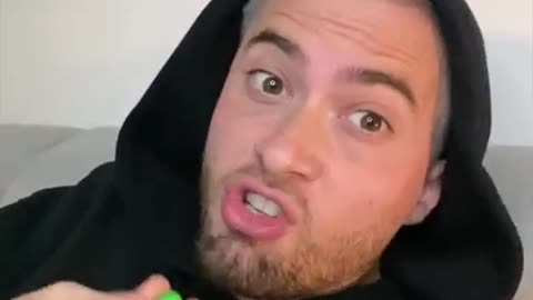 😂 Voilà Pourquoi Manu à eu La COVID 😂