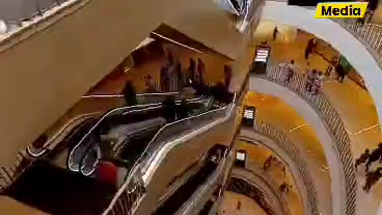 Ahmedabad ka sabse bada mall