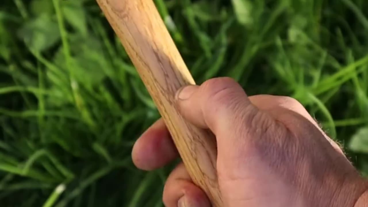 Casting_Copper_Hammer_out_of_Scrap