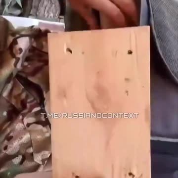Russian soldiers complain about army issues body armor with wooden plates