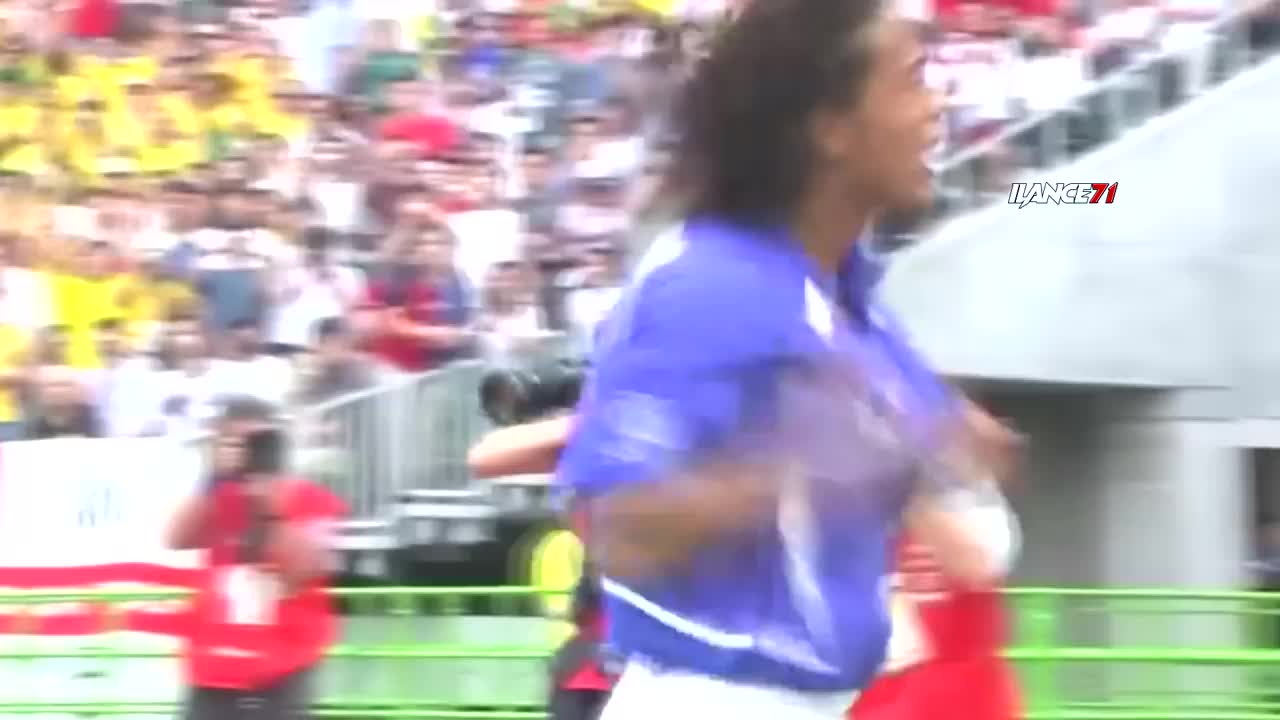 Legendary moments by Ronaldinho