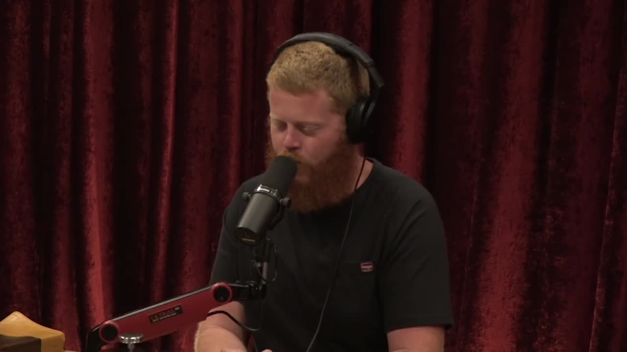 Oliver Anthony on the Unexpected Success and Backlash from "Rich Men North of Richmond" | Joe Rogan