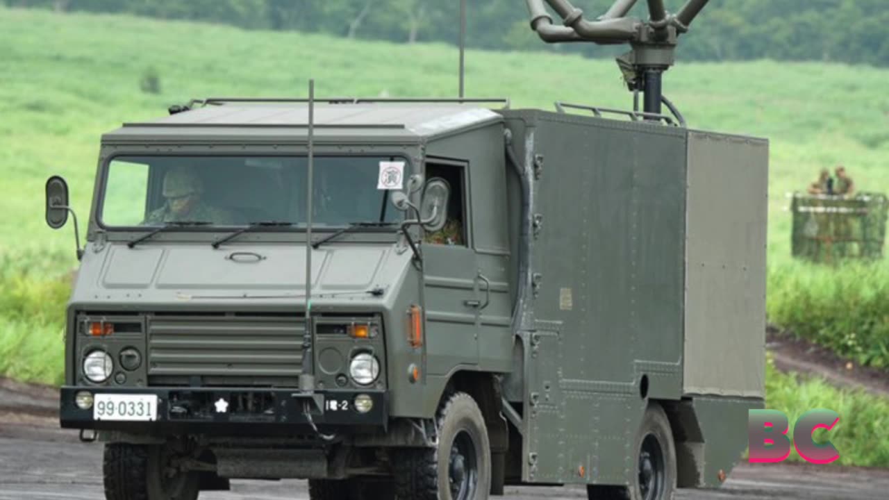 Japan’s Groundbreaking 10kW High-Power Laser Weapon Truck Enters Service with Japanese Army