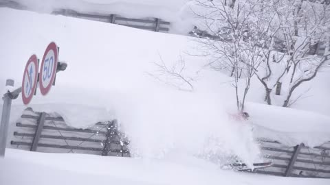 NiJuNiJu 2 - A Niseko Japan powder snow story.