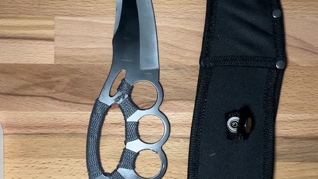 Corded Knuckle Knife from Fantasy Master