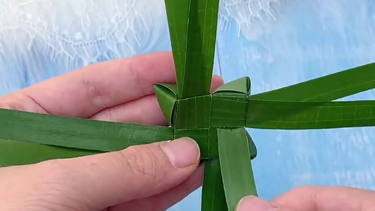 how to make flower at home with paper