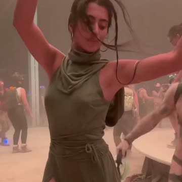 Sand_storm_party_at_Burning_man(1080p60)