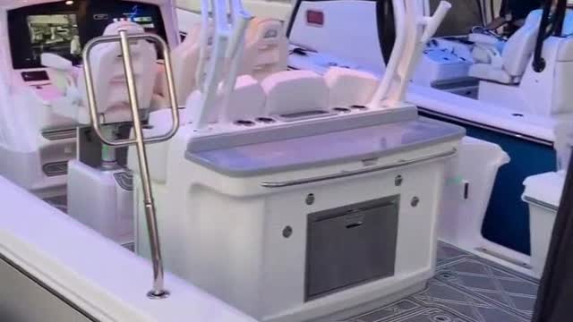 1999# Blackwater Boats Ft Lauderdale Boat Show MUdeETmLPU