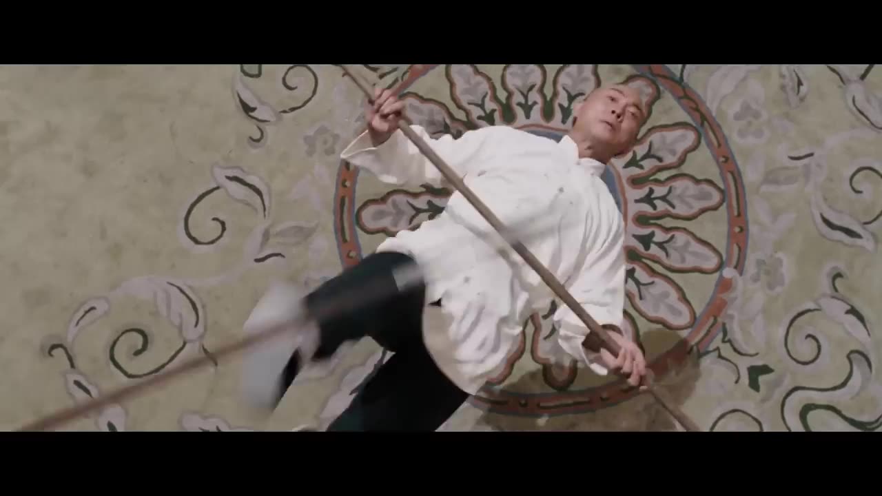 First Fight Scene | Jet Li's Fearless (2006) | Screen Bites