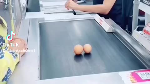 2 eggs