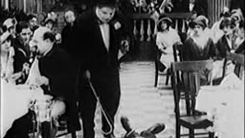 26.[1914][Chaplin] - The Rounders