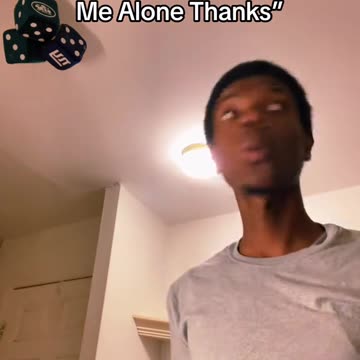 When She Wakes Up From A Nap To Her Username Being “I’m In Love Leave Me Alone Thanks”