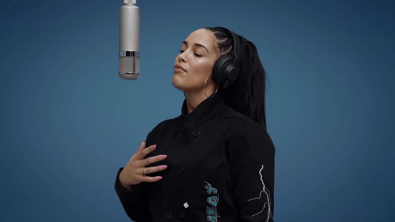 Jorja Smith - Blue Lights _ A COLORS SHOW