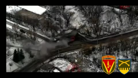 Ukrainian Artillery Destroys Several Tanks/IFVs