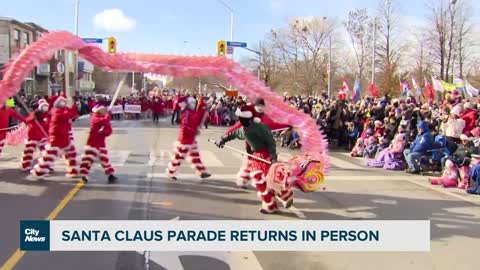 Santa Claus Parade takes over Toronto