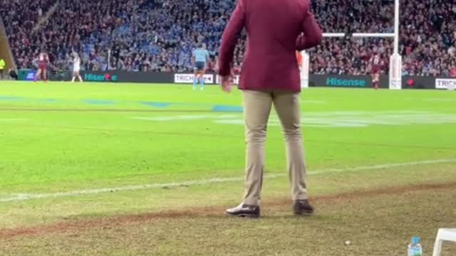 The many emotions of Johnathan Thurston during an Origin decider at Suncorp stadium 🏉🐸🍻