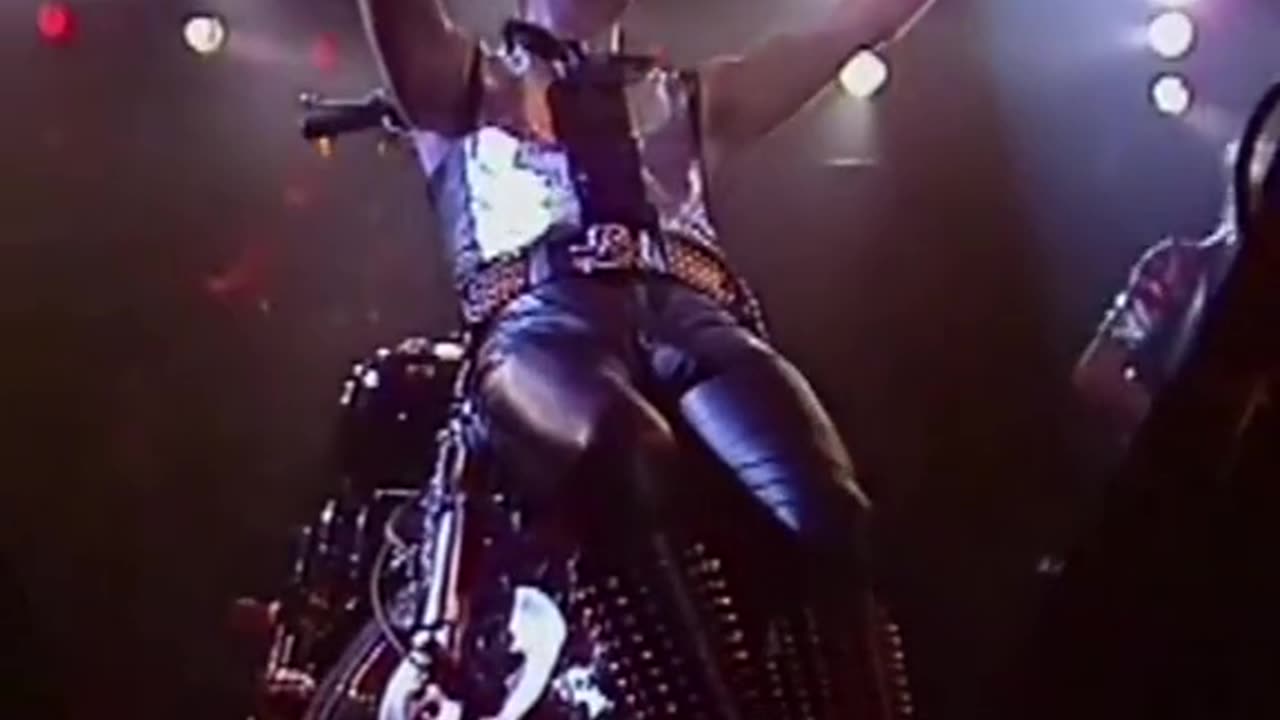 Hell Bent For Leather ~ Judas Priest ( Live )