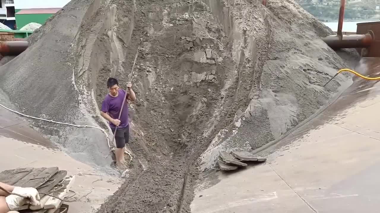 Friends who want to see cobblestones, wait, it should be there at the end of the month