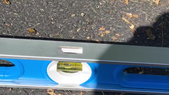 Bubble Level Measurement 2